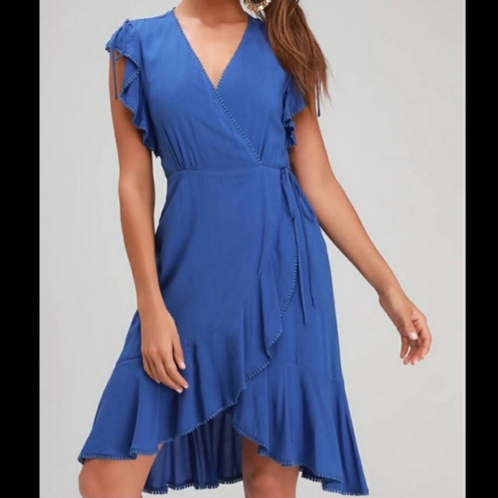 NWT Lulu's wrap dress